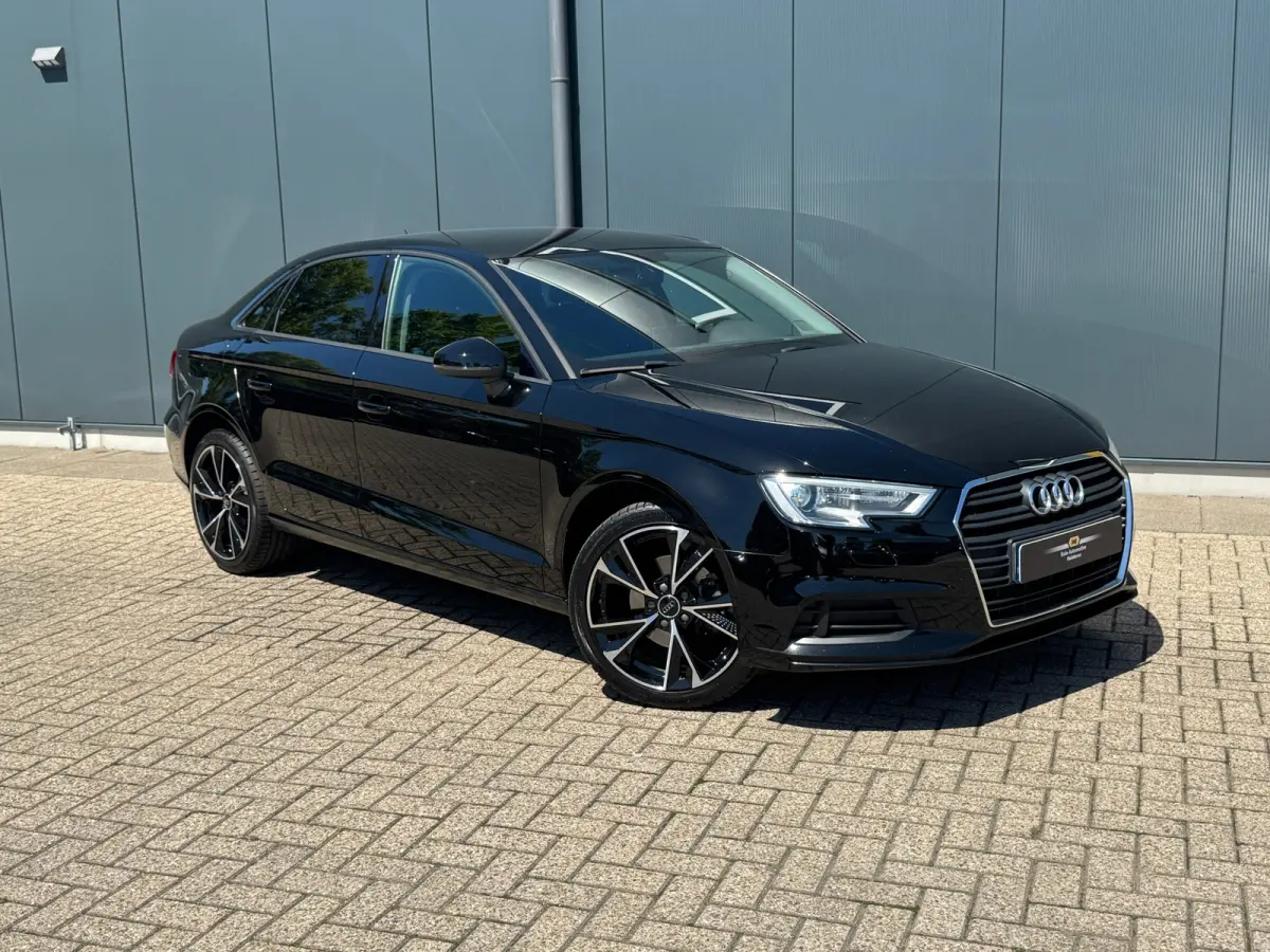 30 TFSI Pro Line * Navigatiesysteem * Cruise Control * Parkeersensoren *
