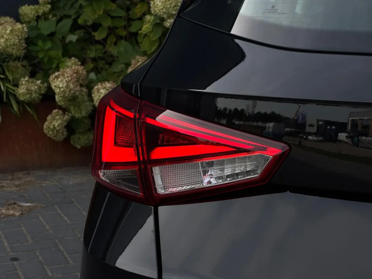 1.0 TSI Style | LED | Carplay | PDC