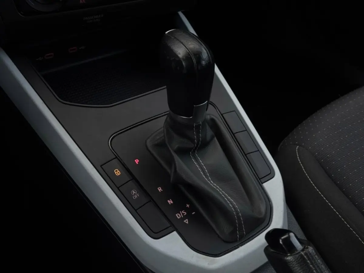 1.0 TSI Style | PDC | Carplay | LED