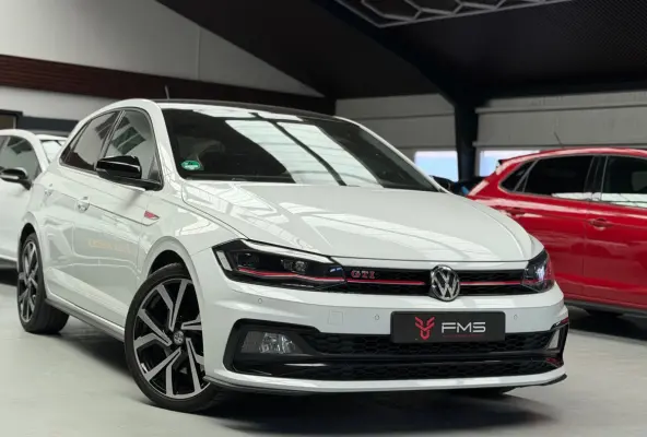 2.0 TSI GTI CarPlay Camera