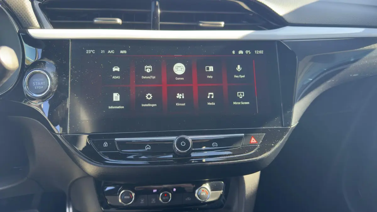 GS Turbo Hybrid Automaat | Camera | Keyless | Cruise Control | Apple Carplay / Android Auto | | Afwijkende dakkleur | Airco | Armsteun voor