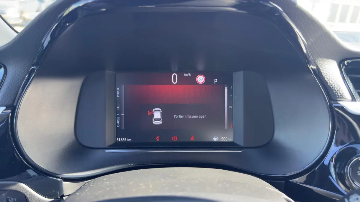 GS Turbo Hybrid Automaat | Camera | Keyless | Cruise Control | Apple Carplay / Android Auto | | Afwijkende dakkleur | Airco | Armsteun voor