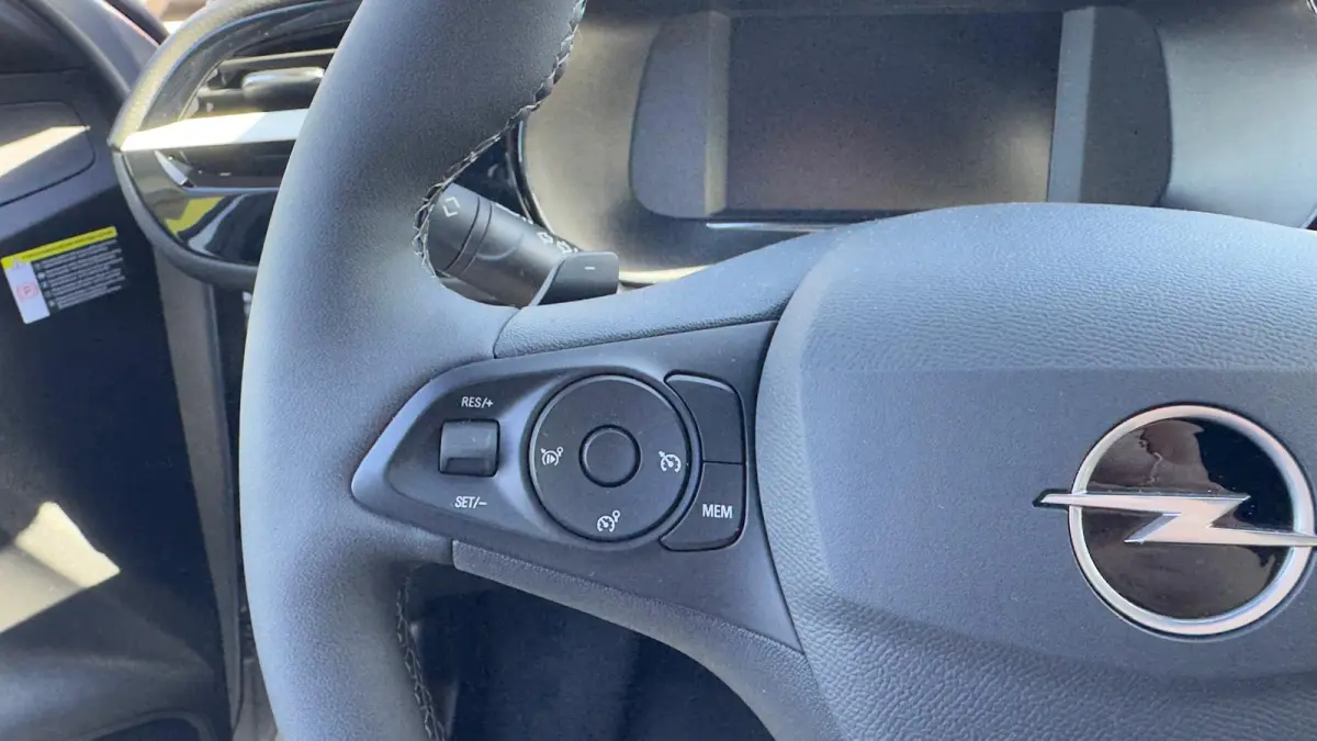 GS Turbo Hybrid Automaat | Camera | Keyless | Cruise Control | Apple Carplay / Android Auto | | Afwijkende dakkleur | Airco | Armsteun voor