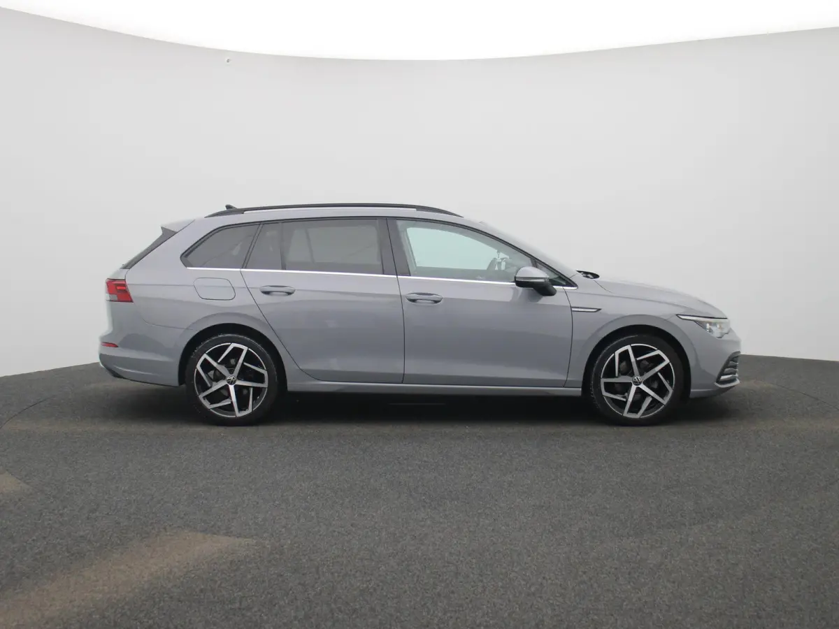 1.5 eTSI Style Automaat | Apple CarPlay/Android Auto | Trekhaak | Virtual cockpit | Cruise Control Adaptief | Camera | DAB | Parkeersensoren | Automatische Airco | Stoel/Stuur  verwarming | 