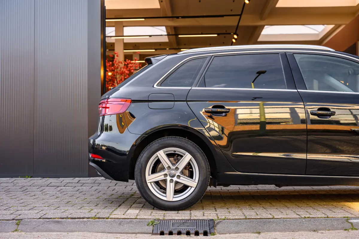 1.0 TFSI |Navi|Cruise Control|Led|