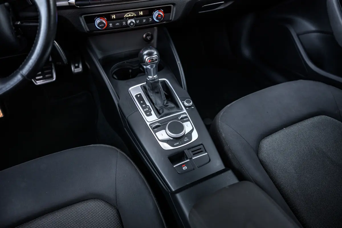 1.0 TFSI |Navi|Cruise Control|Led|