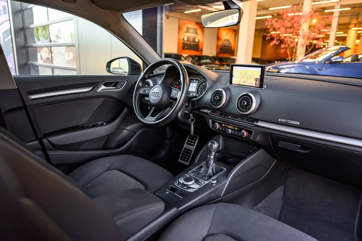 1.0 TFSI |Navi|Cruise Control|Led|