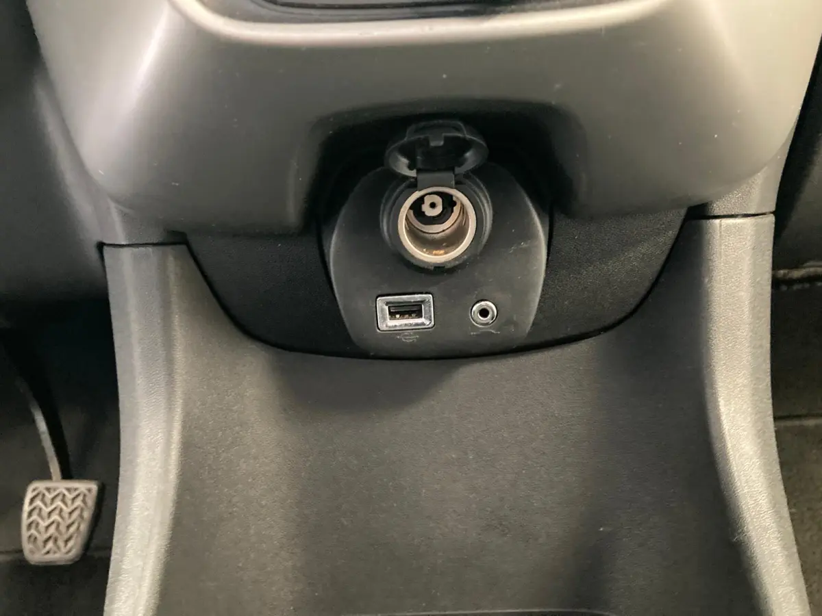 1.0 e-VTi 5Drs Feel. bouwjaar 2018. Airconditioning. Mooie wagen