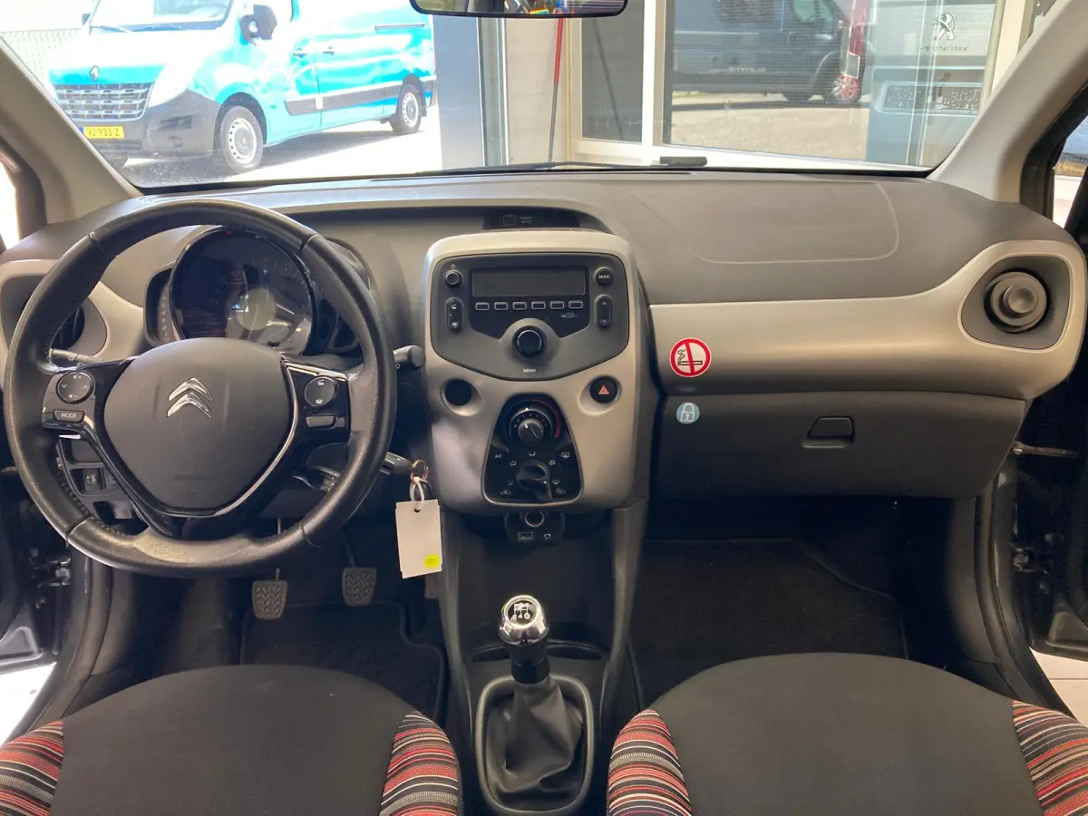 1.0 e-VTi 5Drs Feel. bouwjaar 2018. Airconditioning. Mooie wagen