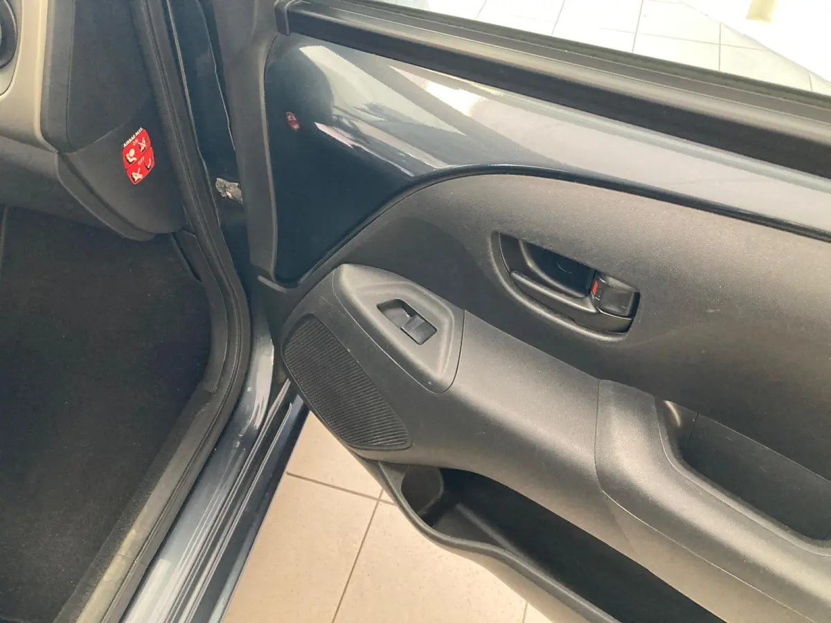 1.0 e-VTi 5Drs Feel. bouwjaar 2018. Airconditioning. Mooie wagen