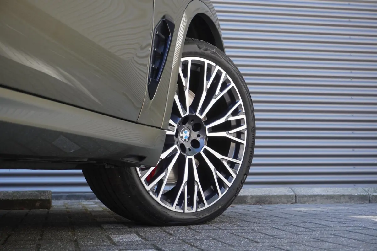 xDrive50e High Executive | M Sportpakket Pro | Exclusive Pack | Innovation Pack |