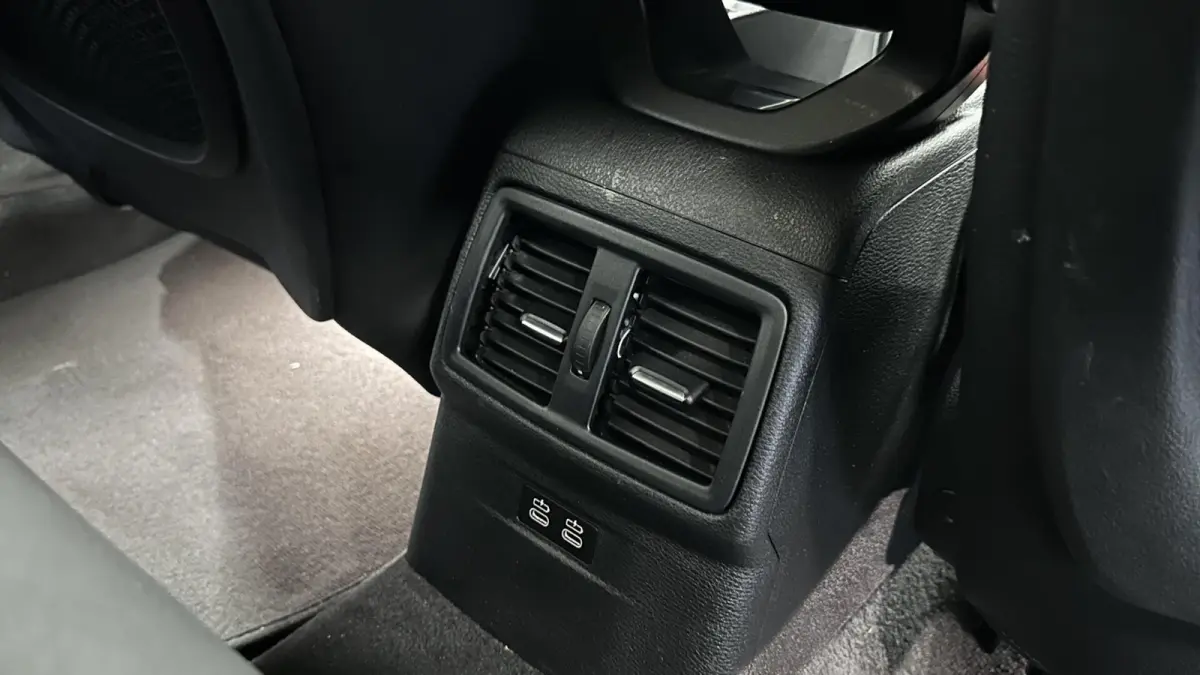 xDrive25e High Executive M-Sport|SOH 92%|LEER HEAD-UP NAVI CRUISE ECC.