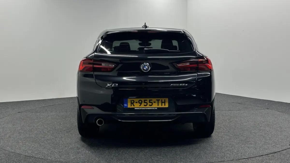 xDrive25e High Executive M-Sport|SOH 92%|LEER HEAD-UP NAVI CRUISE ECC.