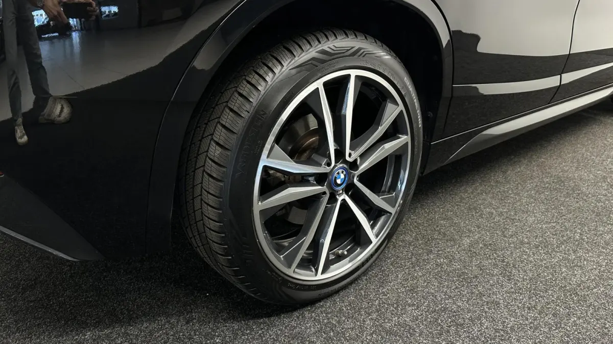 xDrive25e High Executive M-Sport|SOH 92%|LEER HEAD-UP NAVI CRUISE ECC.