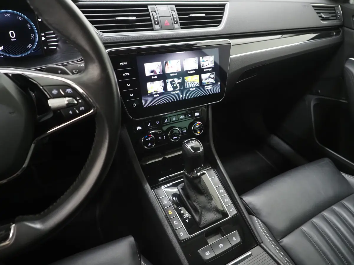 1.4 TSI iV Laurin & Klement | Leder | Canton | Virtual | Camera | DAB | Memory | Adaptive Cruise