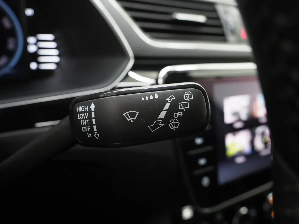 1.4 TSI iV Laurin & Klement | Leder | Canton | Virtual | Camera | DAB | Memory | Adaptive Cruise