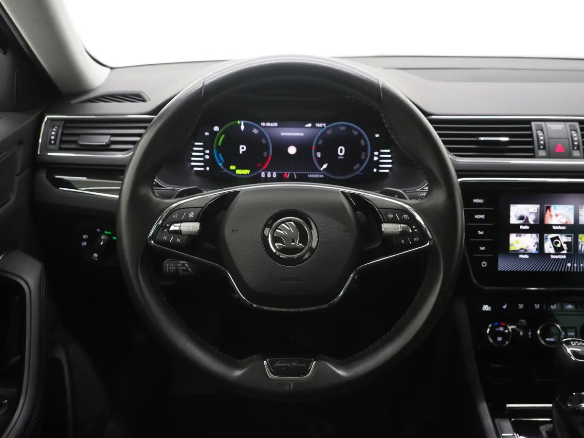 1.4 TSI iV Laurin & Klement | Leder | Canton | Virtual | Camera | DAB | Memory | Adaptive Cruise