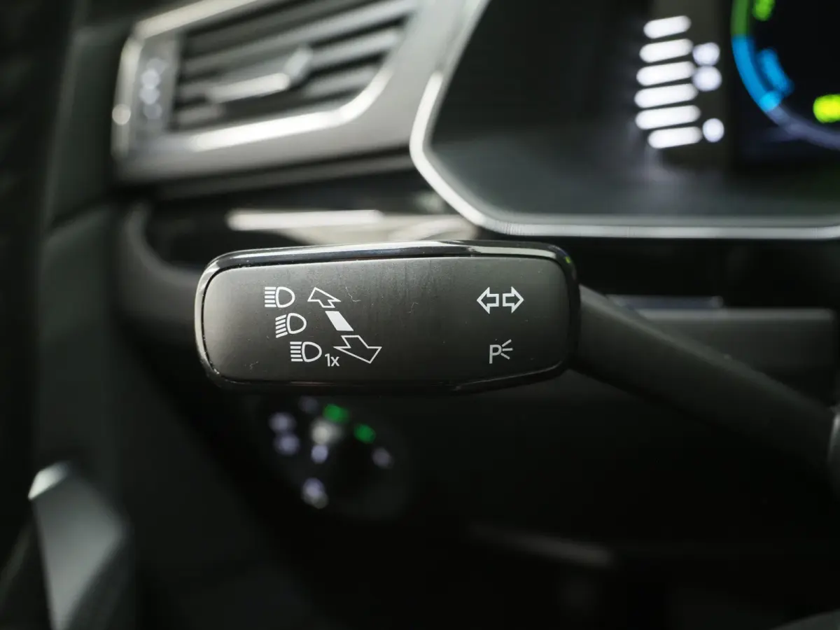 1.4 TSI iV Laurin & Klement | Leder | Canton | Virtual | Camera | DAB | Memory | Adaptive Cruise