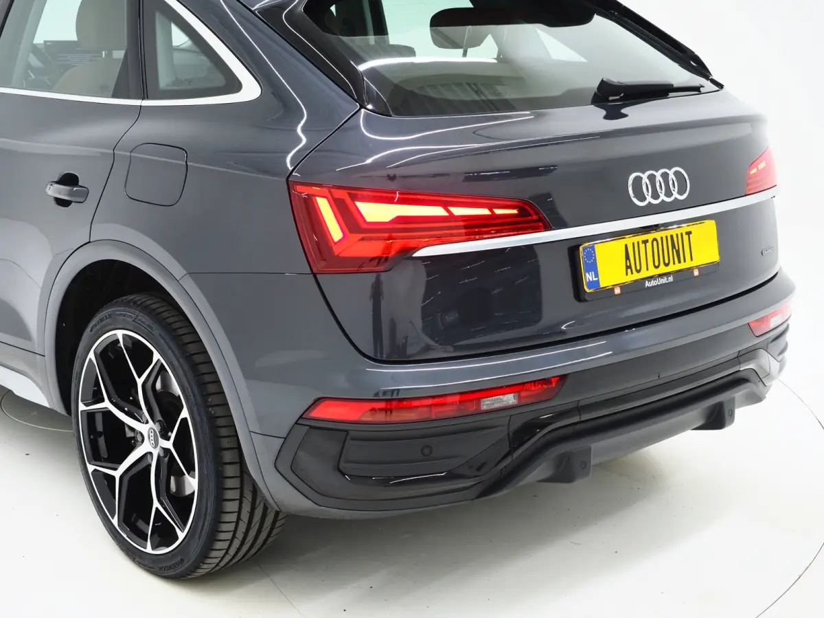 50 TFSI e Quattro | Panoramadak | Leder | HUD | Camera | Virtual | Keyless | Carplay