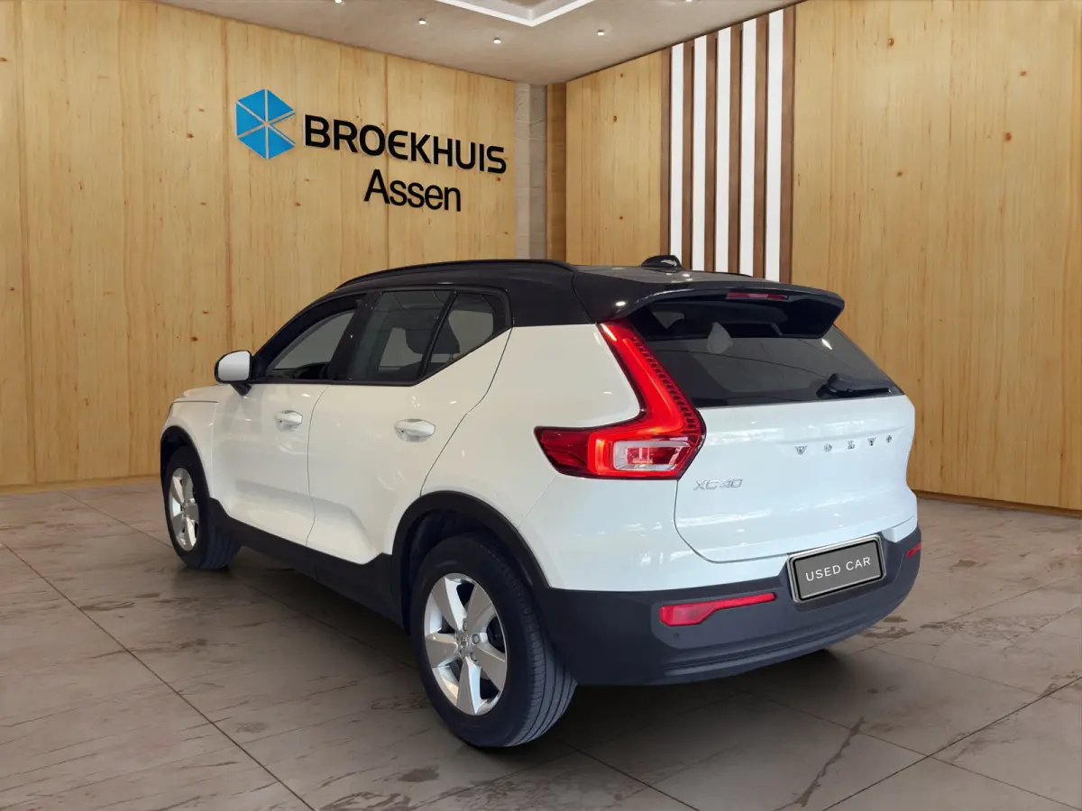 T2 Momentum | Cruise control | DAB | Start/stop systeem | Parkeersensoren | Bluetooth |