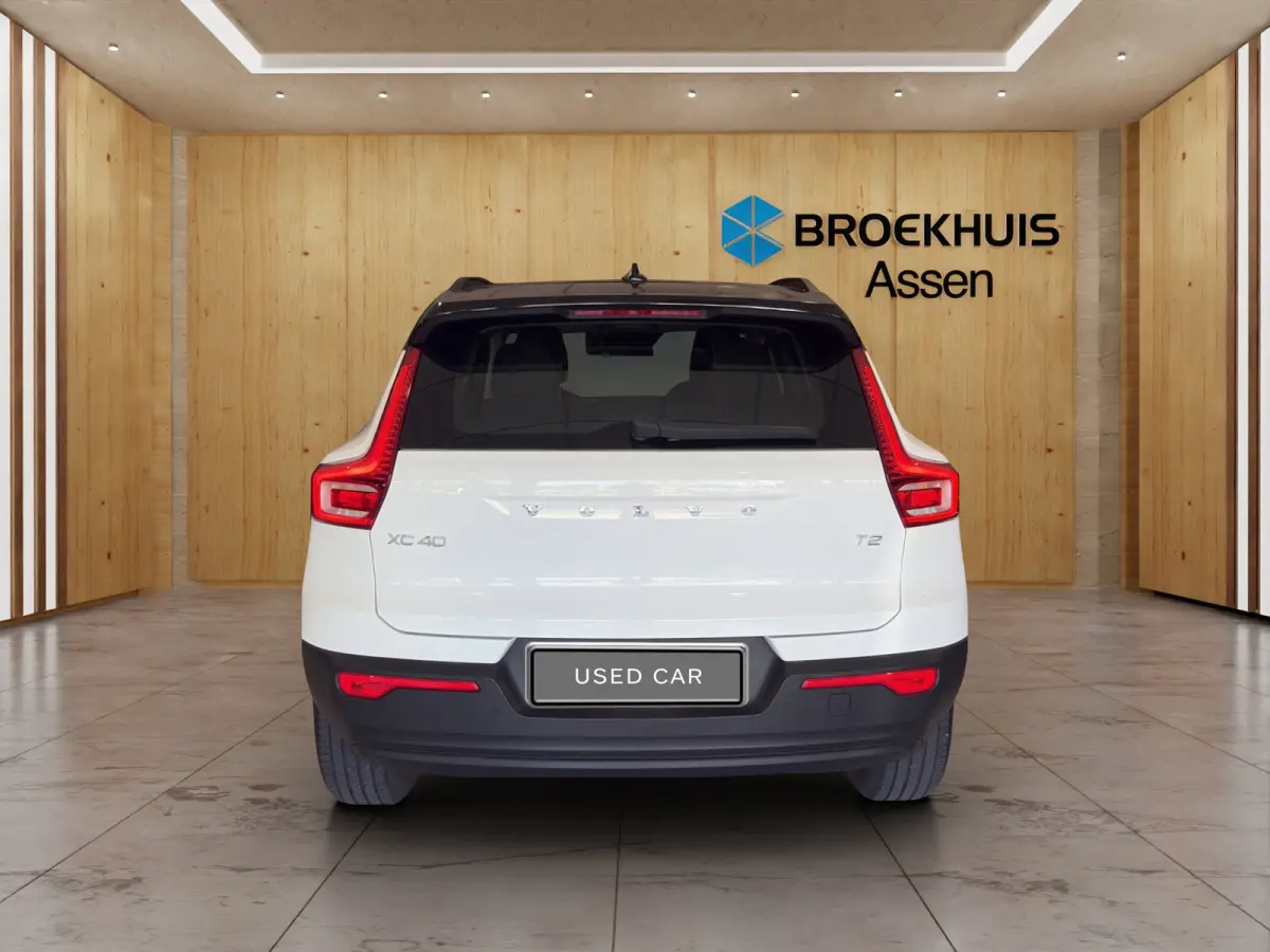 T2 Momentum | Cruise control | DAB | Start/stop systeem | Parkeersensoren | Bluetooth |
