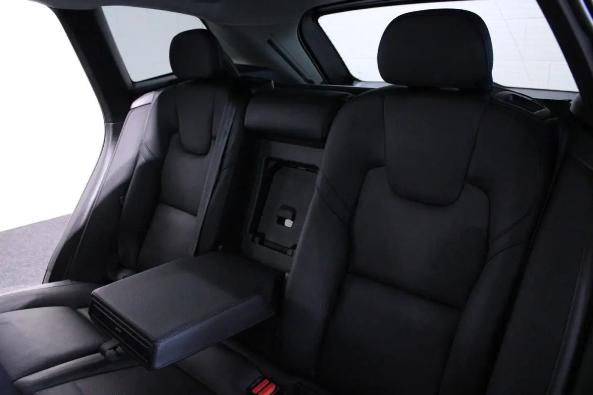 2.0 T6 Plug-in hybrid AWD Inscription | H/K | 360
