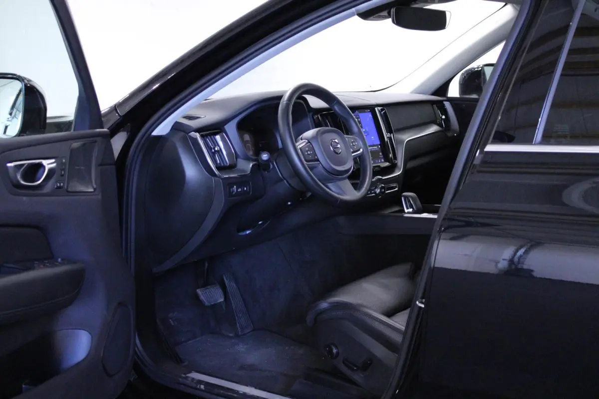 2.0 T6 Plug-in hybrid AWD Inscription | H/K | 360