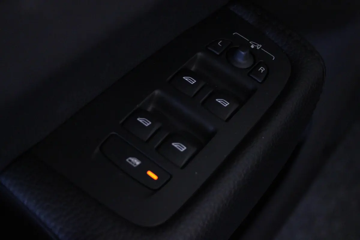 2.0 T6 Plug-in hybrid AWD Inscription | H/K | 360