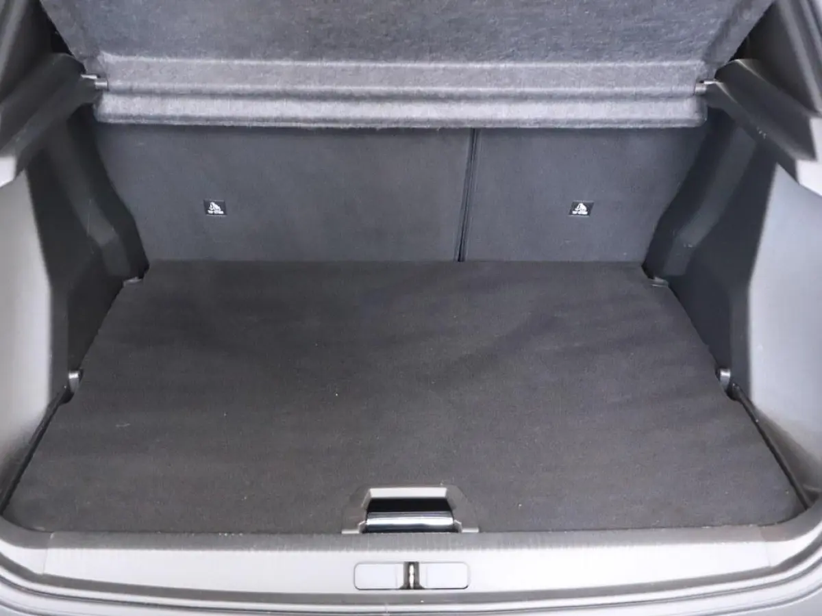 1.2T 100PK Allure Camera/Ecc/CarPlay/Keyless