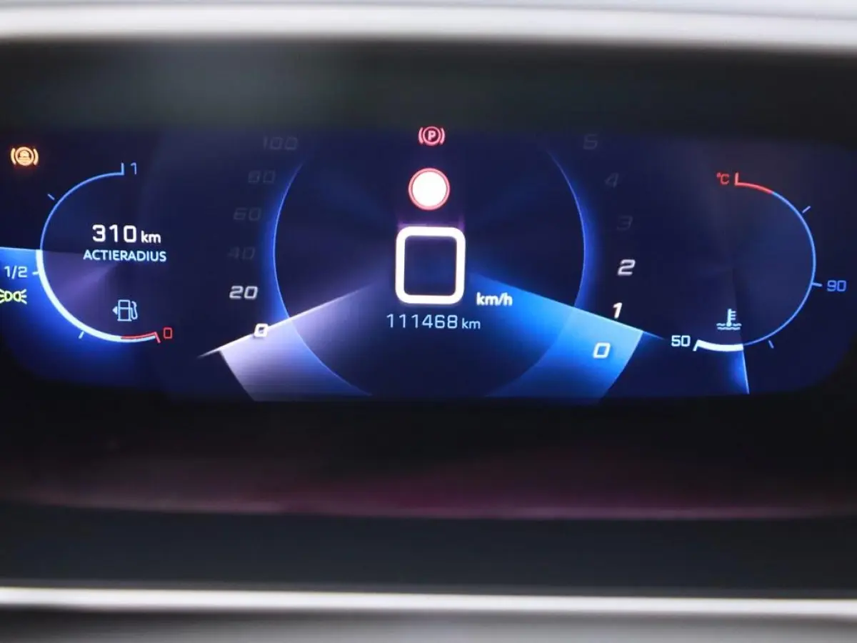 1.2T 100PK Allure Camera/Ecc/CarPlay/Keyless