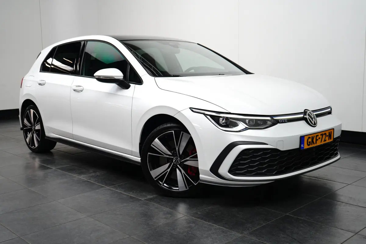1.4 eHybrid PHEV 245PK GTE SoH 96% | Panoramadak | Achteruitrijcamera | Matrix LED | ACC | Stoelverwarming
