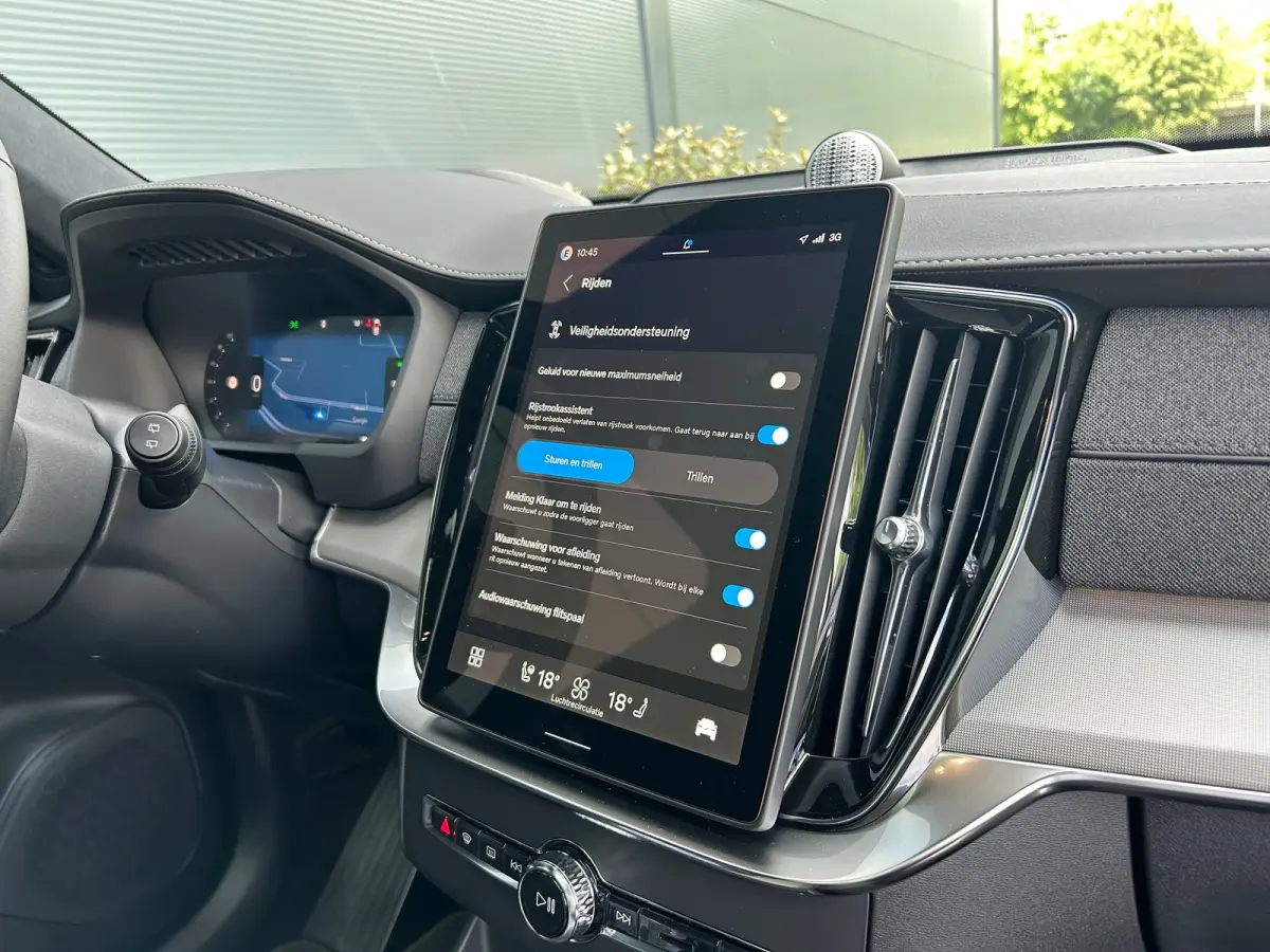 2.0 T8 Plug-in hybrid AWD Ultra Black Ed. Exec. | Full option! | Massage | Bowers & Wilkins | Luchtvering | Pano | 360 camera |