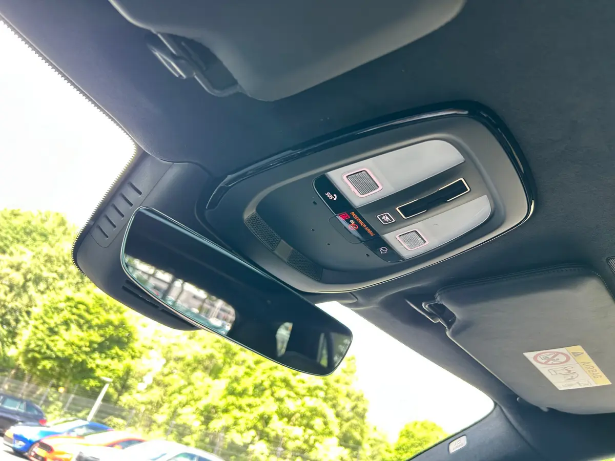 2.0 T8 Plug-in hybrid AWD Ultra Black Ed. Exec. | Full option! | Massage | Bowers & Wilkins | Luchtvering | Pano | 360 camera |