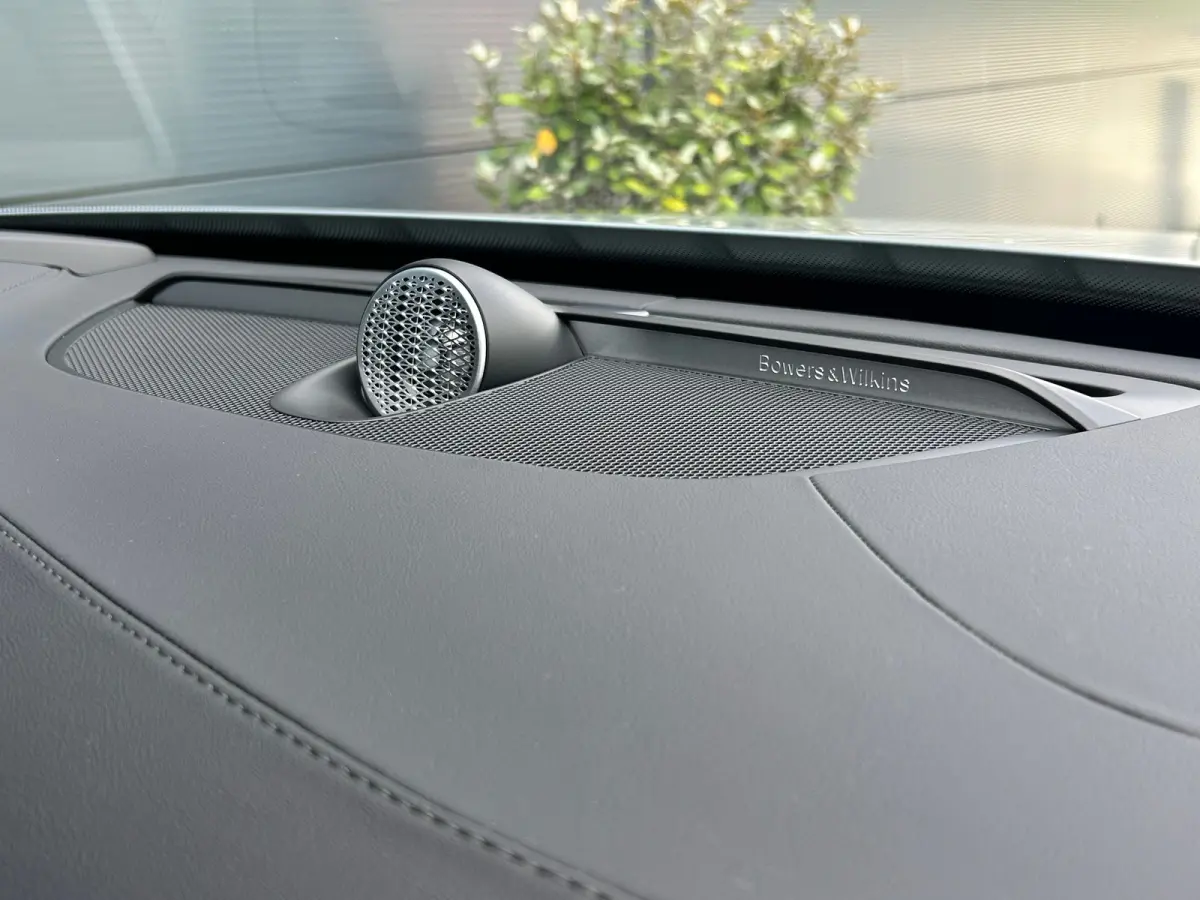 2.0 T8 Plug-in hybrid AWD Ultra Black Ed. Exec. | Full option! | Massage | Bowers & Wilkins | Luchtvering | Pano | 360 camera |
