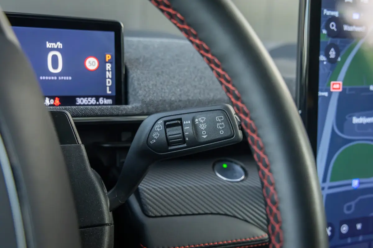 98KWH RWD Premium | Pano-dak | 360 Camera | Elektrische klep | B&O audio | Technology pack+ | Standkacehel | Apple/Android Carplay | FULL OPTION!