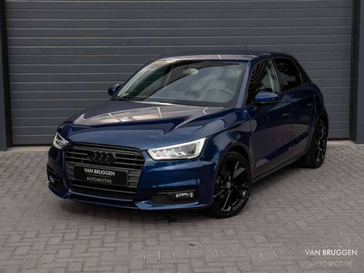 1.0 TFSI S-Line Automaat LED Cruise NAP Stoelverw.