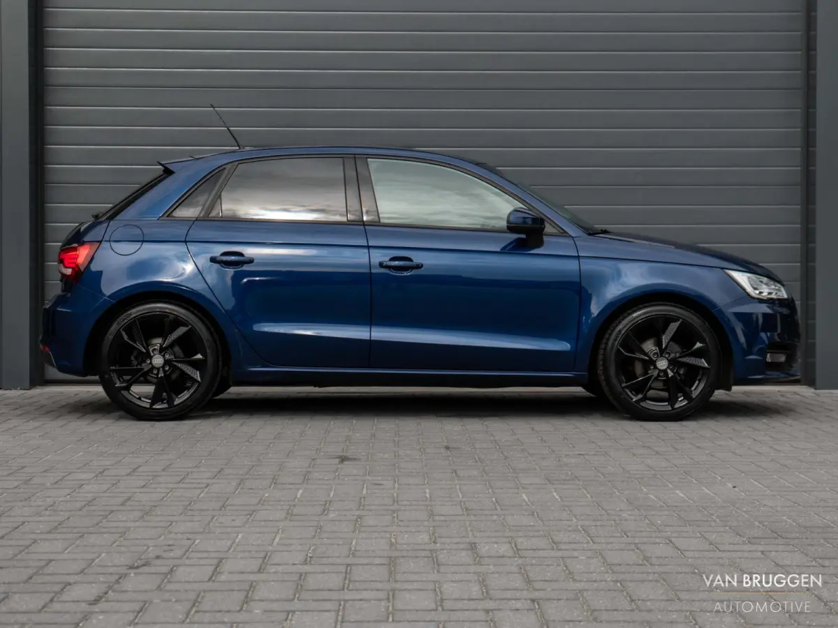 1.0 TFSI S-Line Automaat LED Cruise NAP Stoelverw.