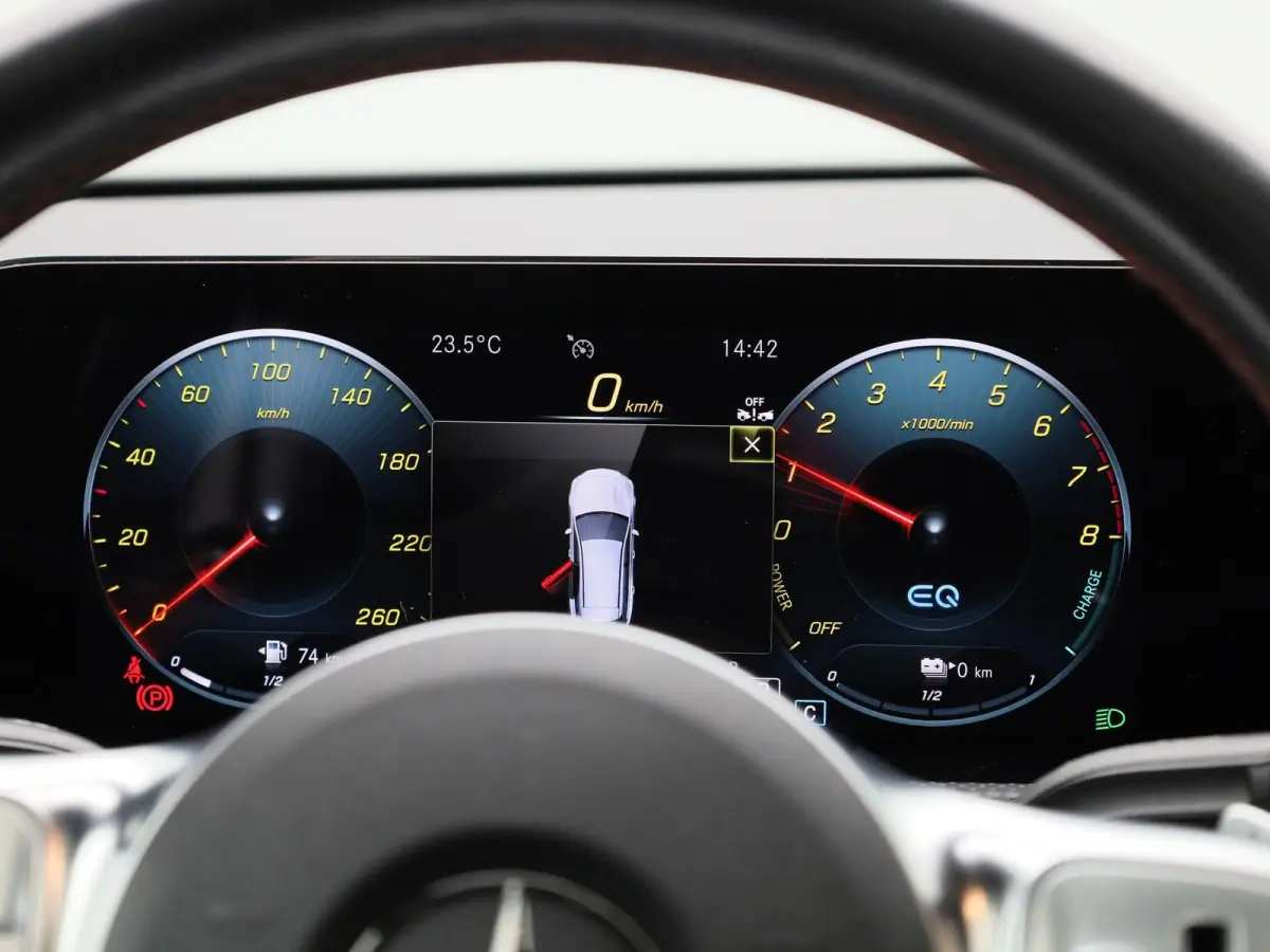 250 e AMG Line | Automaat | Panoramadak | Apple Carplay / Android Auto | Trekhaak | Stoelverwarming | Memoryseats | Sfeerverlichting | Leder | Camera | Parkeer sensoren | Navigatie | Virtual