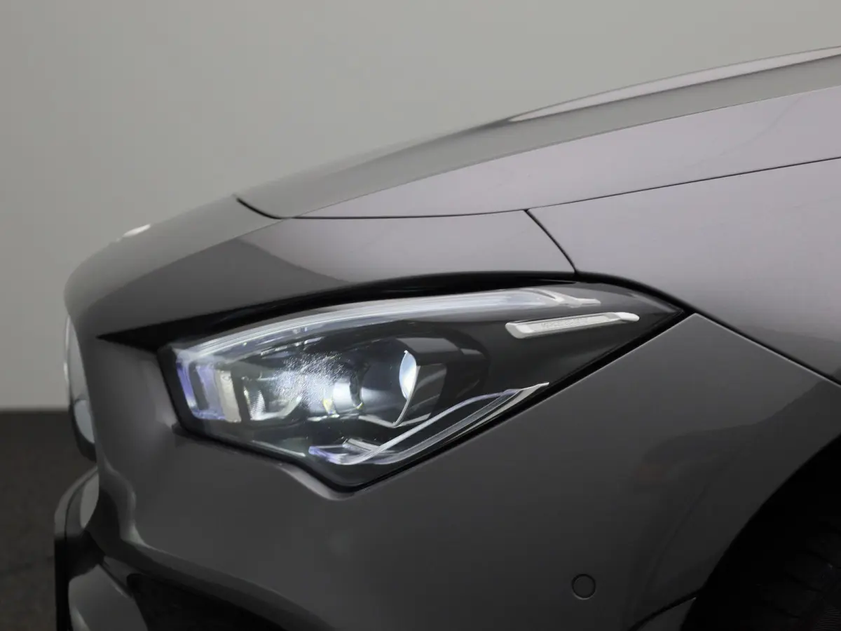 250 e AMG Line | Automaat | Panoramadak | Apple Carplay / Android Auto | Trekhaak | Stoelverwarming | Memoryseats | Sfeerverlichting | Leder | Camera | Parkeer sensoren | Navigatie | Virtual