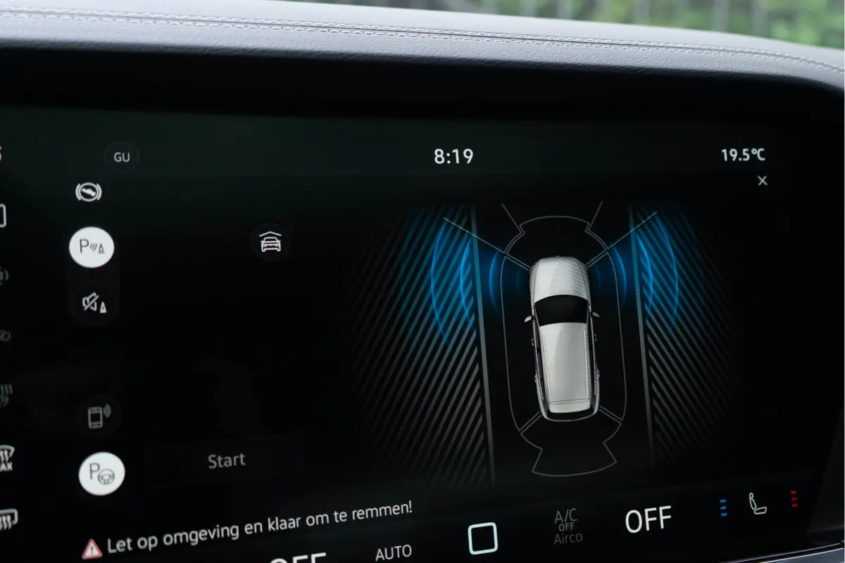 3.0 TSI eHybrid 4MOTION / Puglia/ Top View/ Head-Up Display/ Trekhaak/ Panoramadak/ 280kW (381PK)