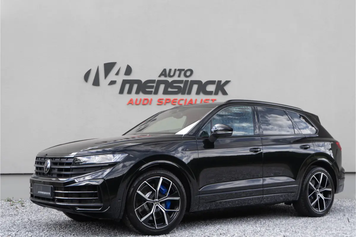 3.0 TSI eHybrid 4MOTION / Puglia/ Top View/ Head-Up Display/ Trekhaak/ Panoramadak/ 280kW (381PK)