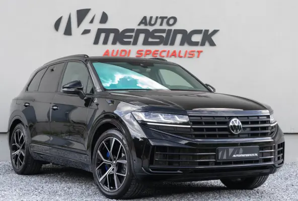 3.0 TSI eHybrid 4MOTION / Puglia/ Top View/ Head-Up Display/ Trekhaak/ Panoramadak/ 280kW (381PK)