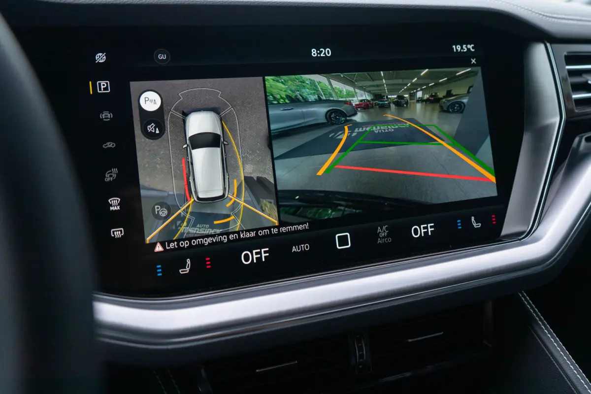 3.0 TSI eHybrid 4MOTION / Puglia/ Top View/ Head-Up Display/ Trekhaak/ Panoramadak/ 280kW (381PK)