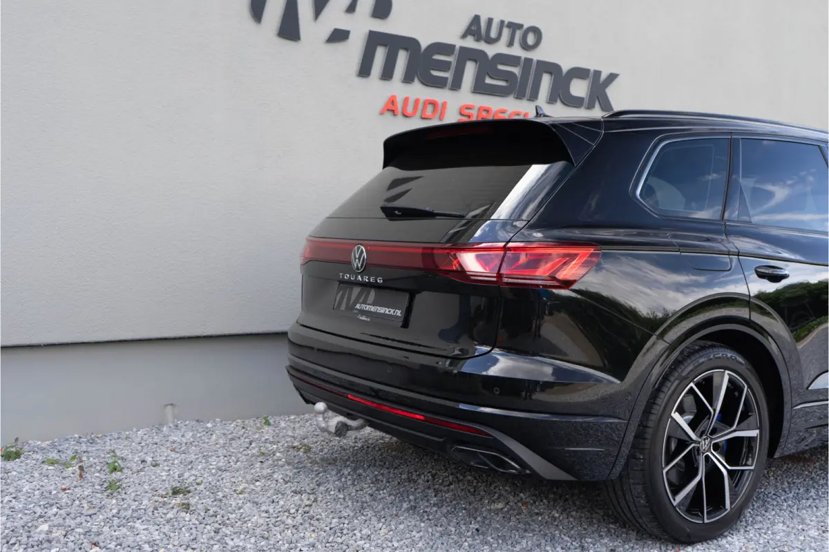 3.0 TSI eHybrid 4MOTION / Puglia/ Top View/ Head-Up Display/ Trekhaak/ Panoramadak/ 280kW (381PK)