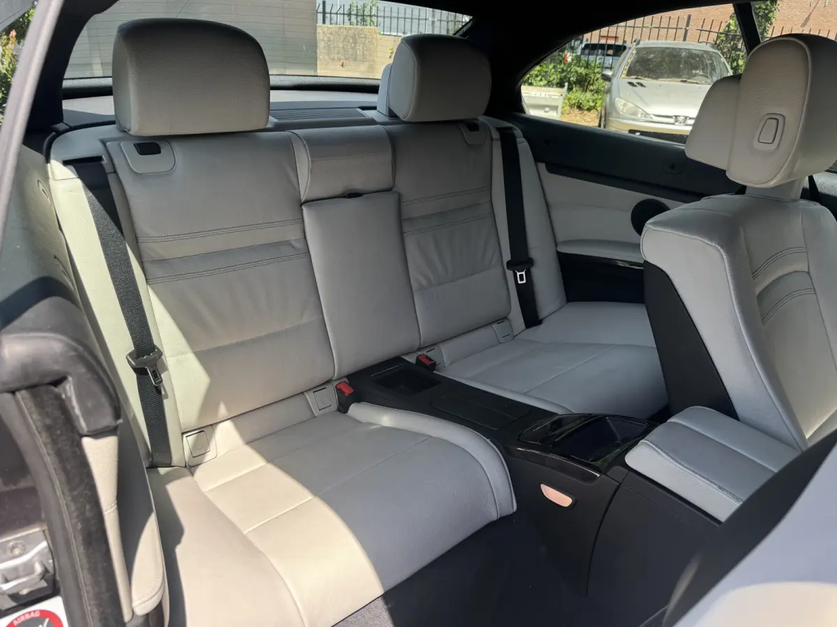 325i M Sport 6 cilinder UNIEK, Origineel