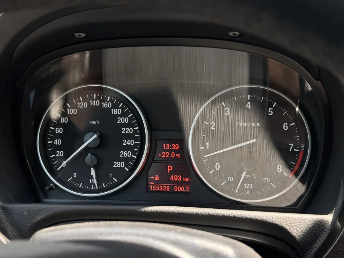 325i M Sport 6 cilinder UNIEK, Origineel