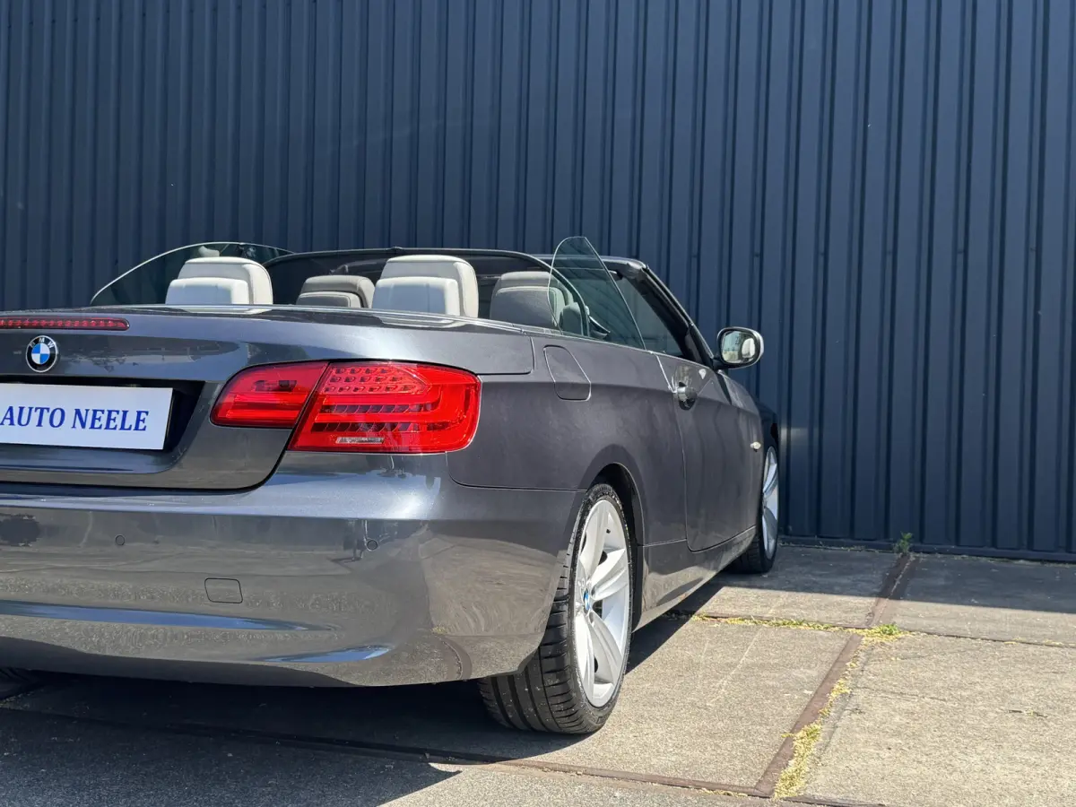 325i M Sport 6 cilinder UNIEK, Origineel
