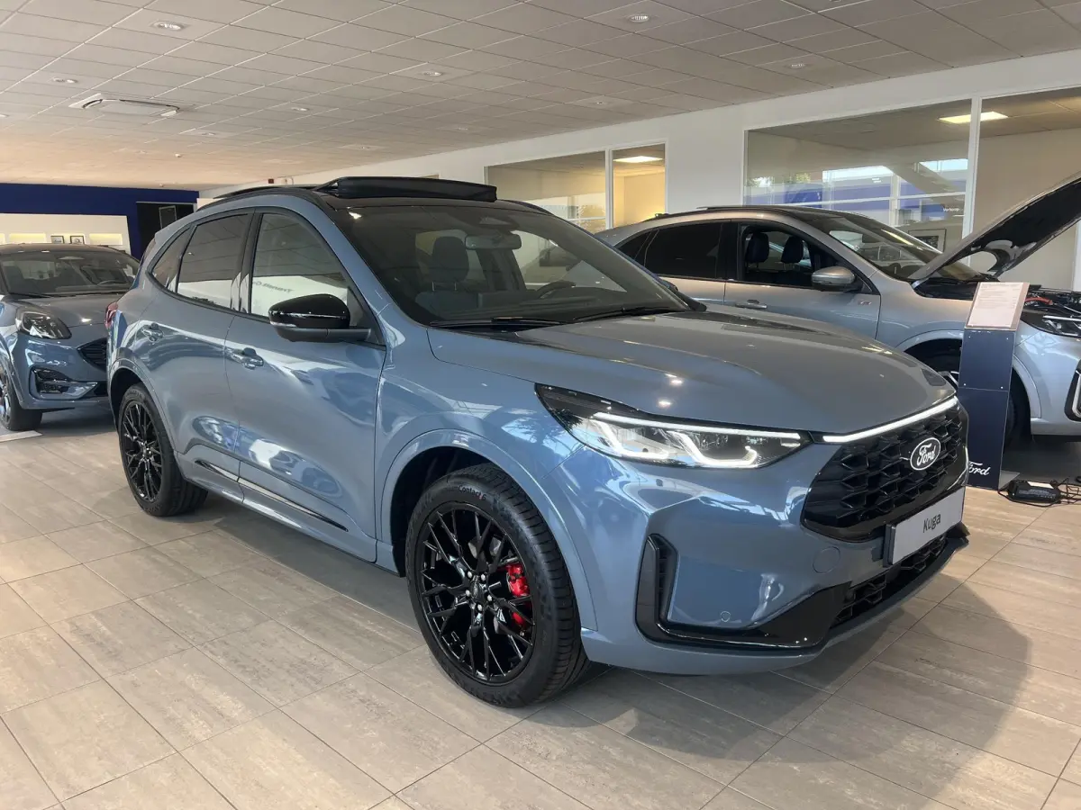 2.5 PHEV BlueCruise Edition | Nieuw te bestellen! | €4000 Ford Voordeel | Elek. Trekhaak | B&O Premium Audio | Stoel/stuur voorruitverwarming | Adaptive Cruise inc. BlueCruise | 20-Inch | 