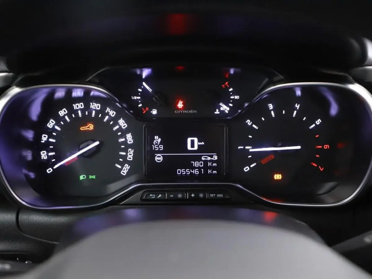 1.2 Shine Navi/Led/Ecc/Lmv/CarPlay H.Leder/Two-Tone