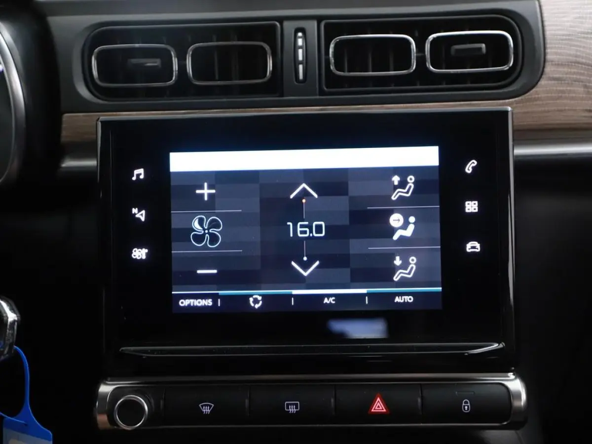 1.2 Shine Navi/Led/Ecc/Lmv/CarPlay H.Leder/Two-Tone